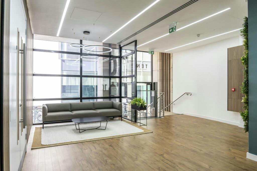 10 Great Turnstile  By Ben Parker18.jpg