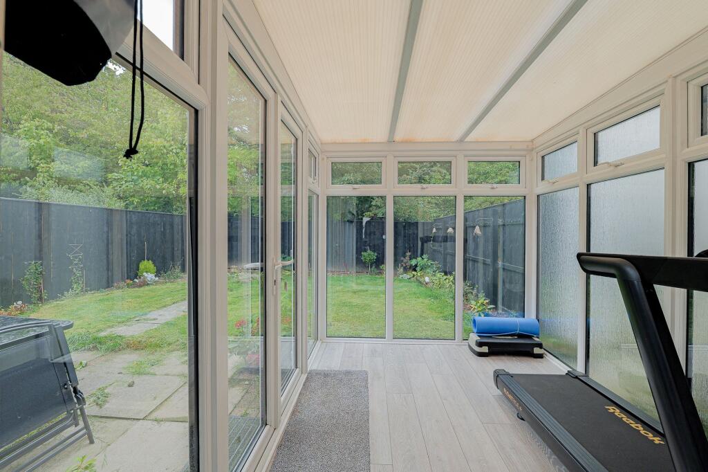 House in North Tyneside, Killingworth - More