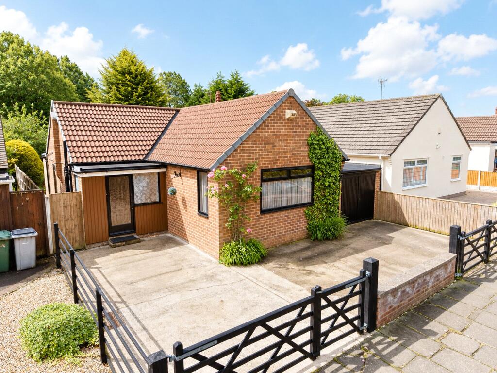 2-bed house on Thingwall Road East, Thingwall, Wirral, CH61, £325,000