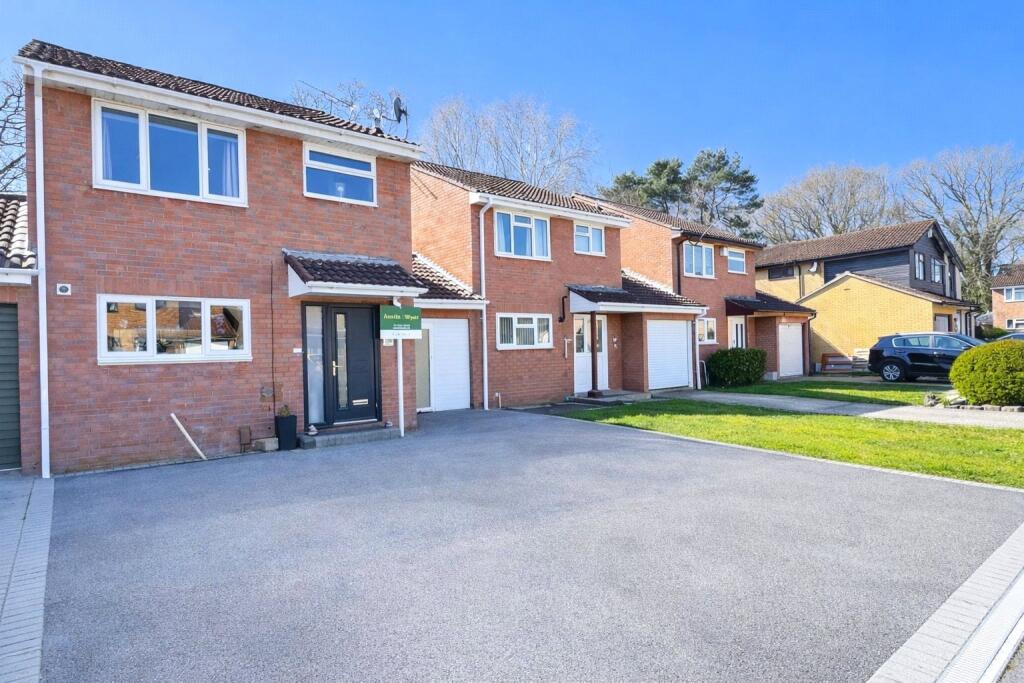 Main image of property: Hasler Road, West Canford Heath, Poole, Dorset, BH17