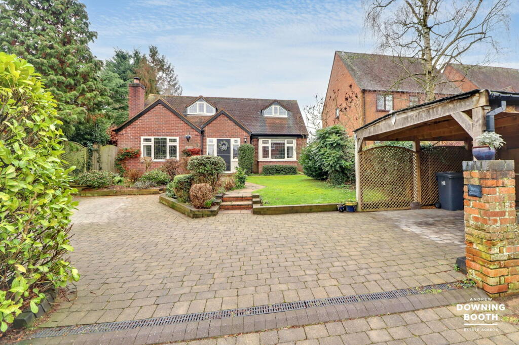 Main image of property: Hadley Street, Yoxall, Burton-On-Trent DE13 8NB  -  Village Location