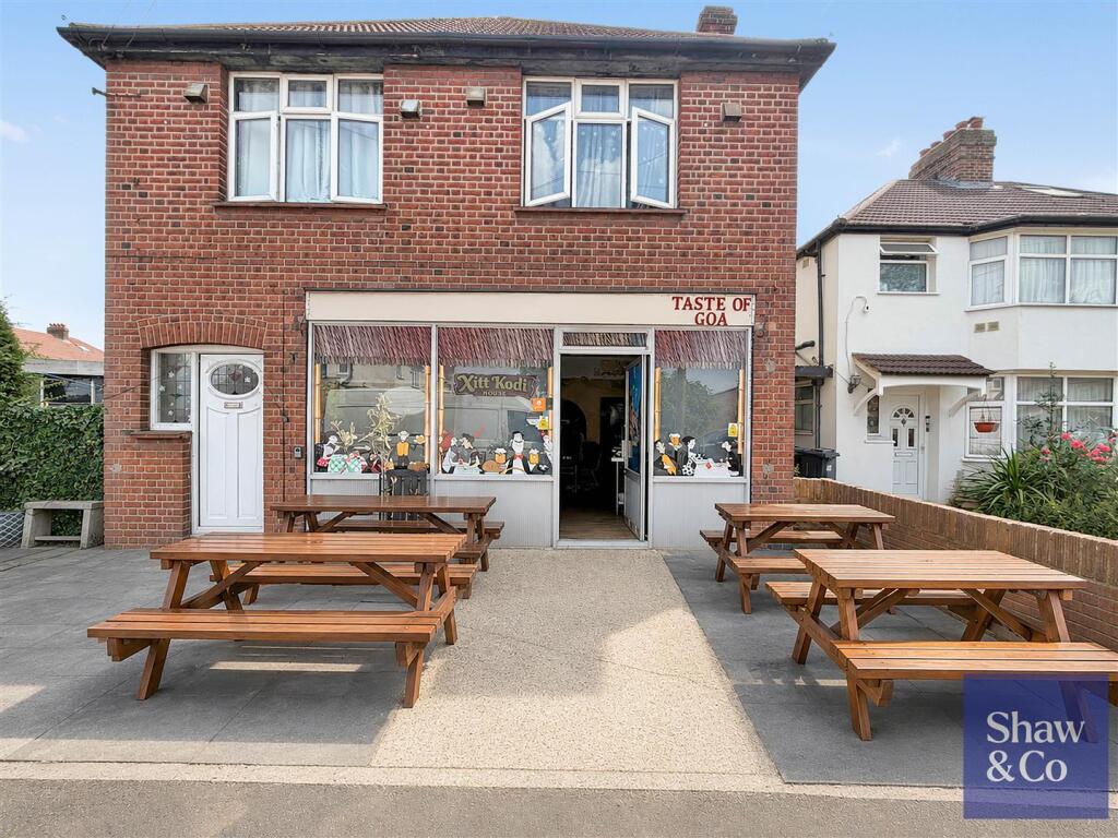 Main image of property: Cardington Square, Hounslow
