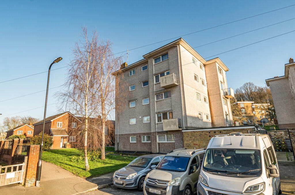 Main image of property: Proctor Close, Southampton, Hampshire