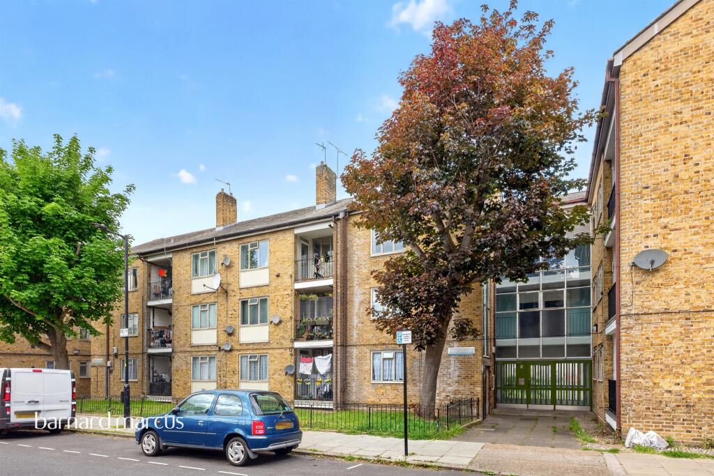 Main image of property: Hillingdon Street, London
