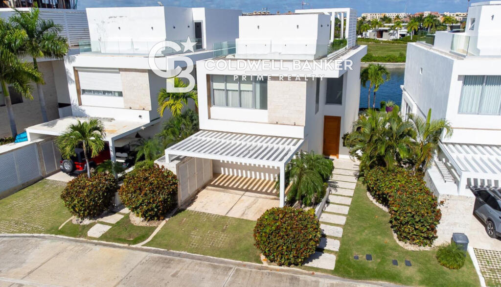 Main image of property: La Altagracia, Juanillo