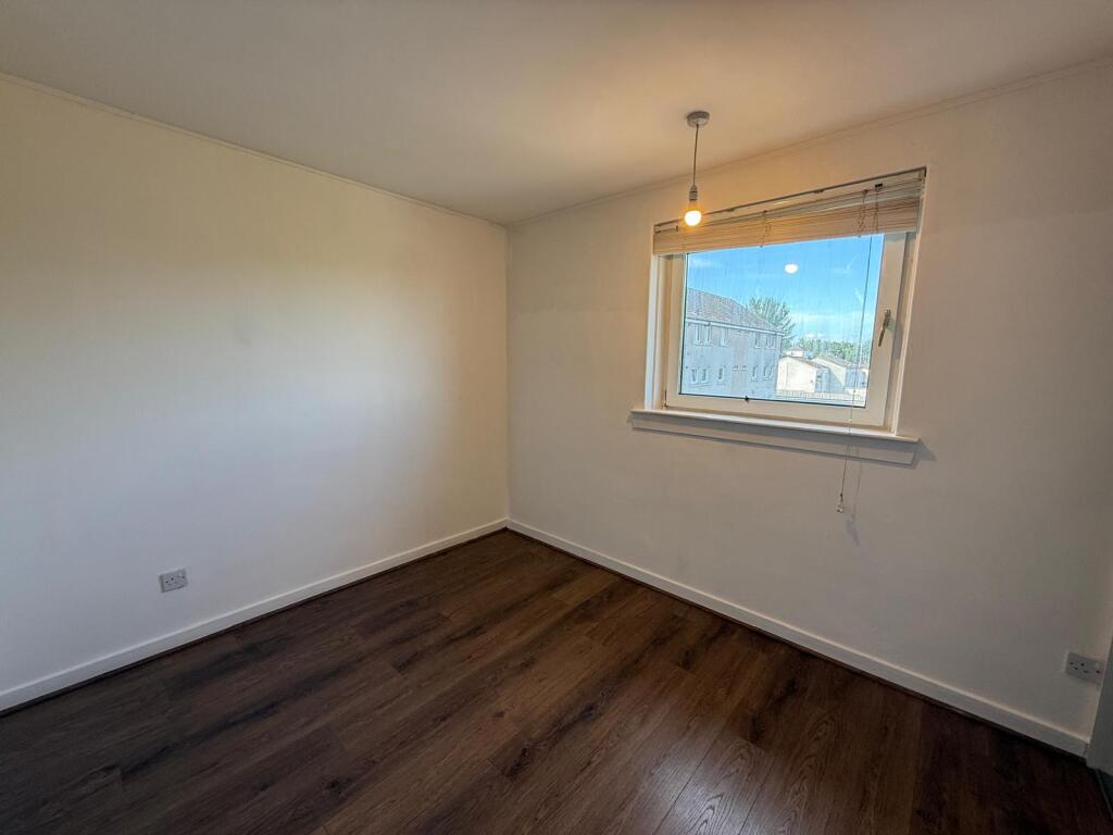 Apartment in Glasgow - View 4