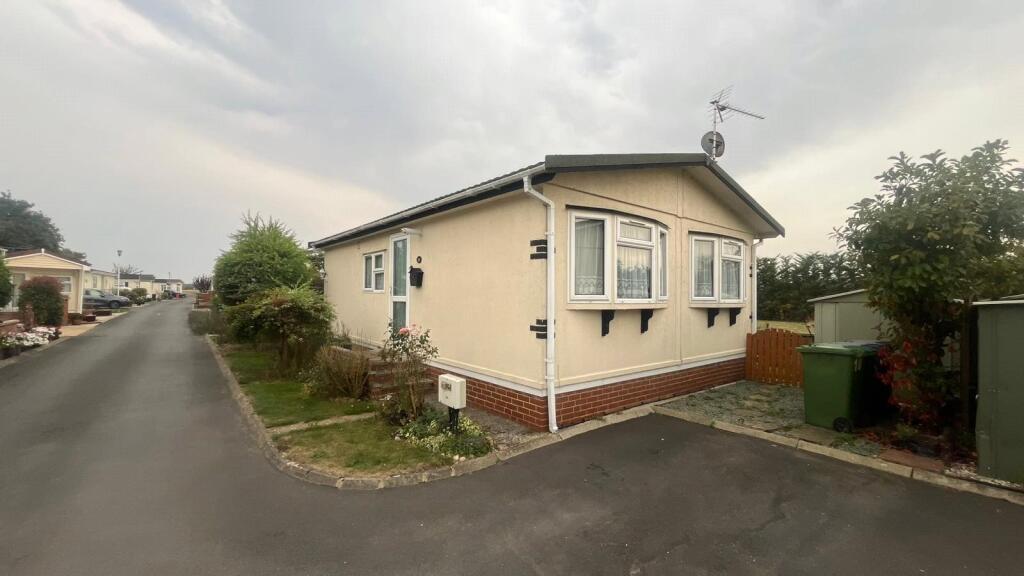 Main image of property: Appletree Close, Cottenham, Cambridge, Cambridgeshire, CB24
