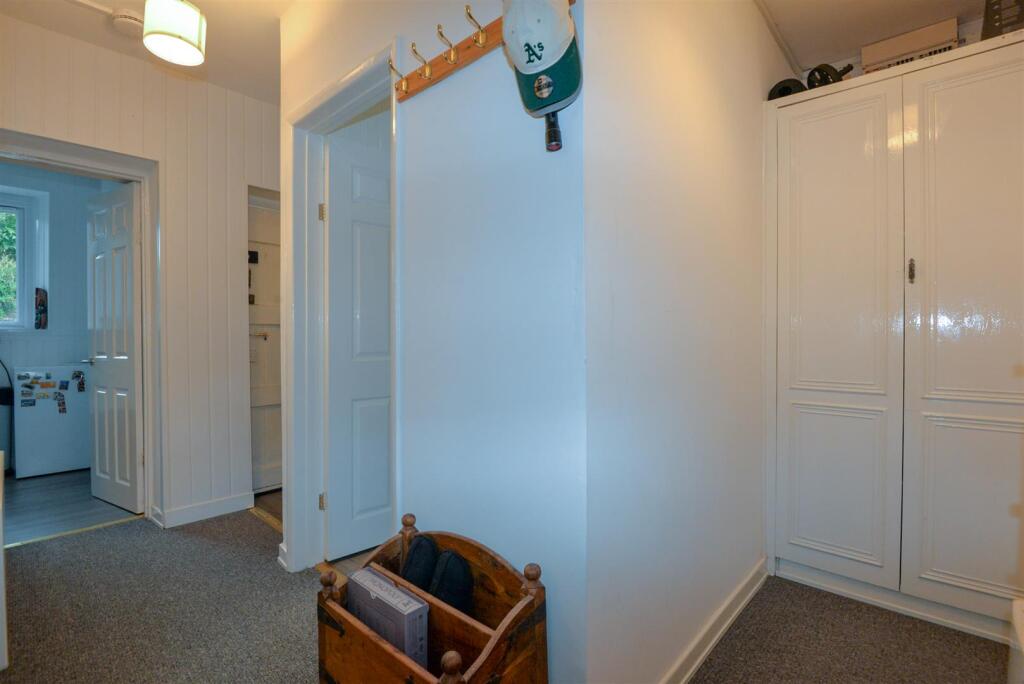 Apartment in Puriton, Somerset - View 5
