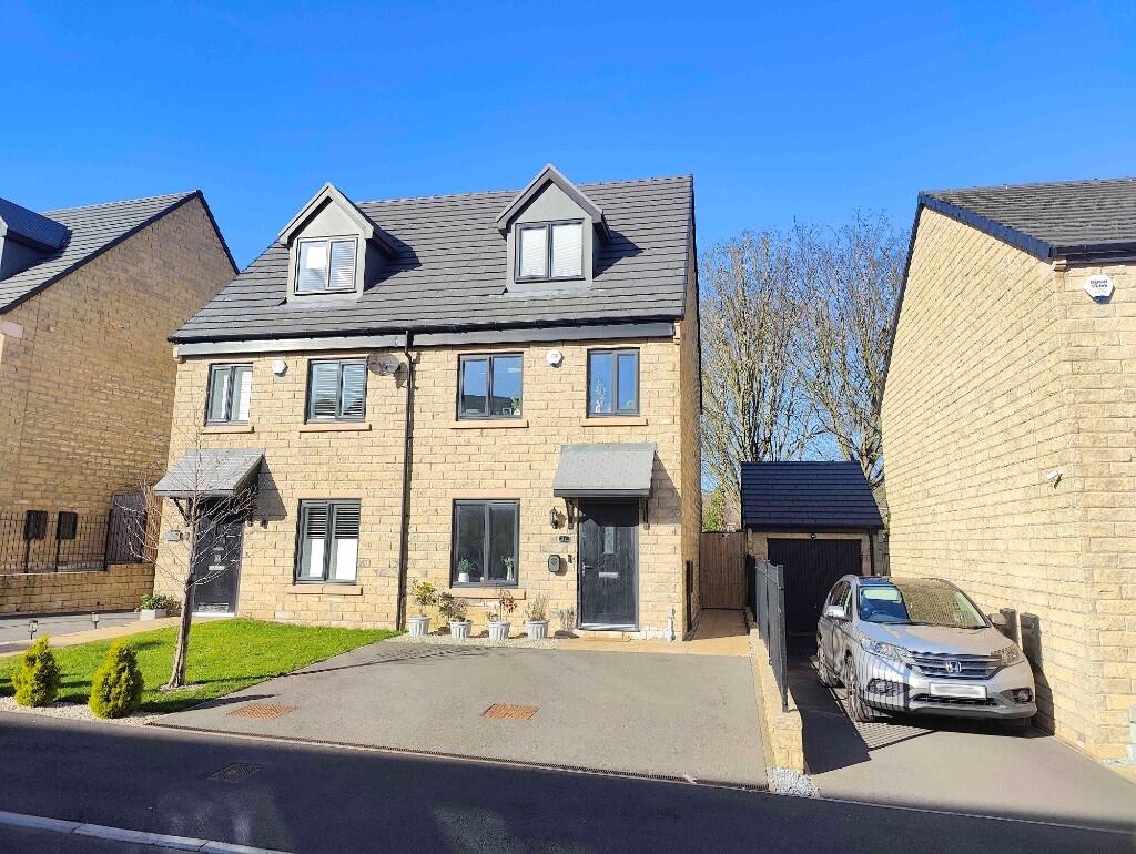 Main image of property: 57 Brooke Avenue, Hipperholme, HX3 8FT