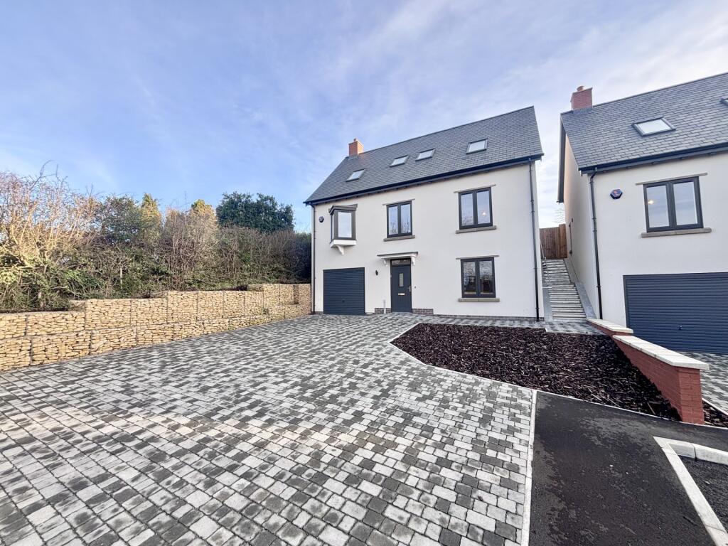 Main image of property: Holly Croft, Oakthorpe, DE12