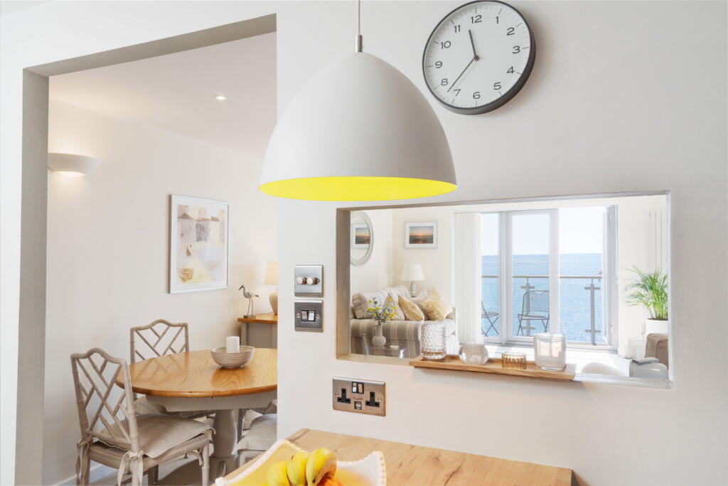 Apartment in Truro - View 4
