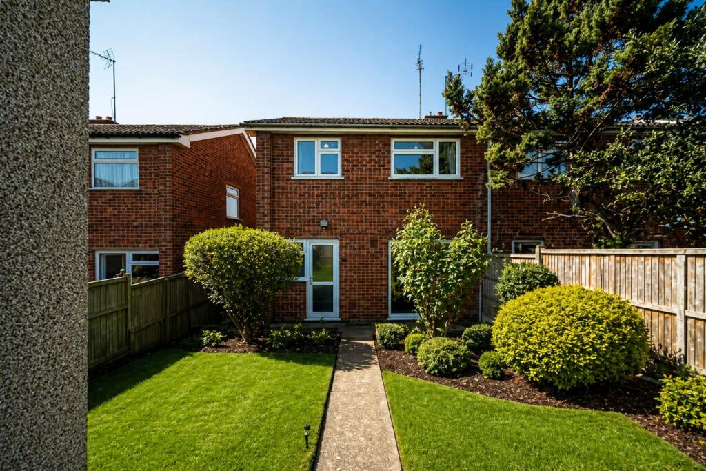 Main image of property: Park Rise, Leicester, LE3 6SG