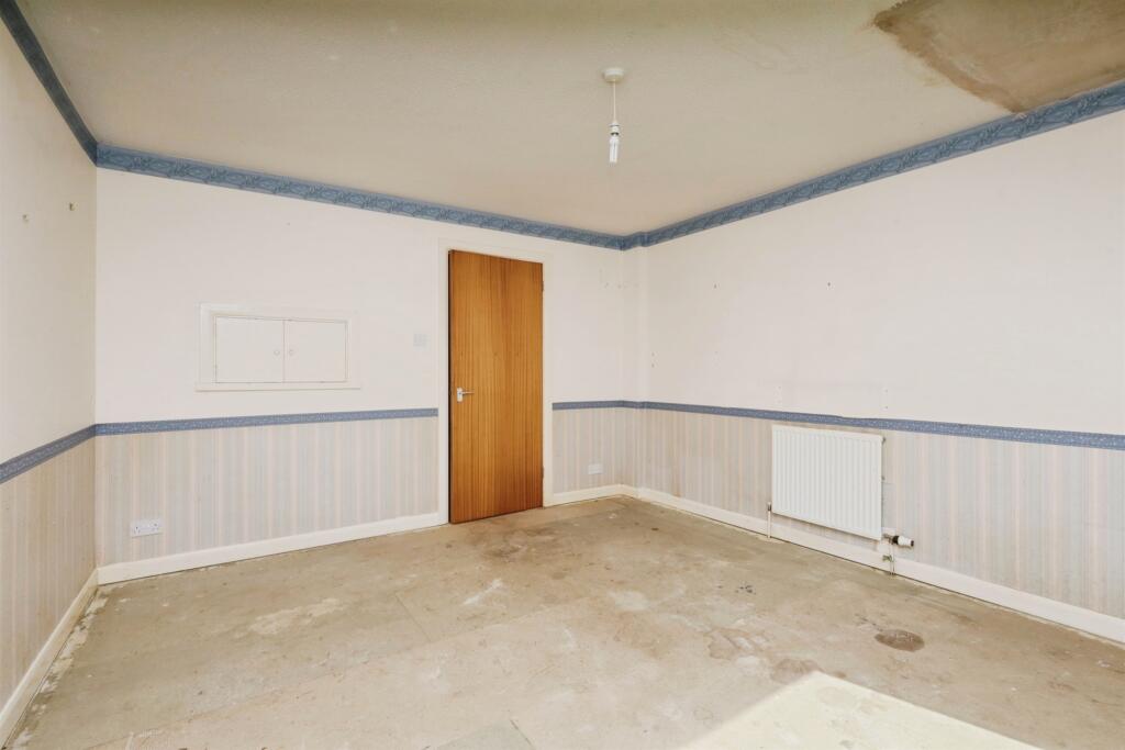 House in Eastbourne, East Sussex - View 3