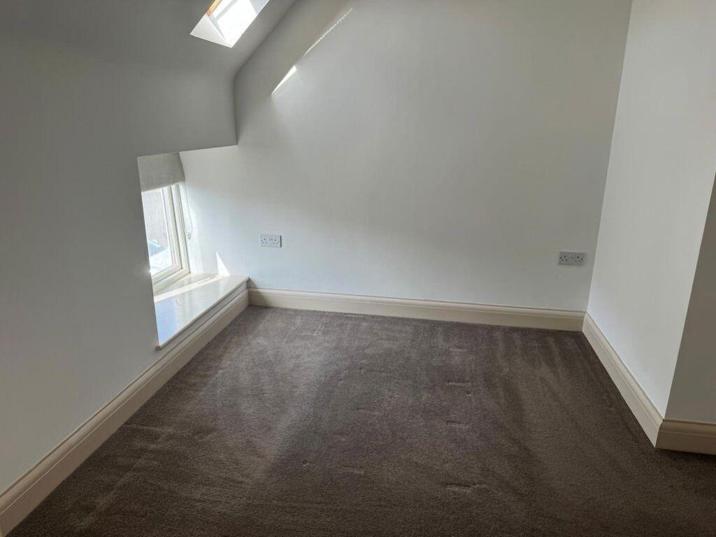 House in Northampton - More