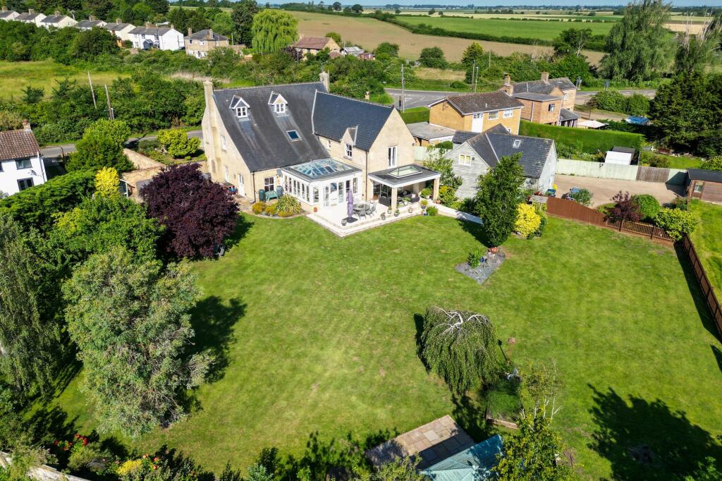House in East Cambridgeshire, Downham - View 2