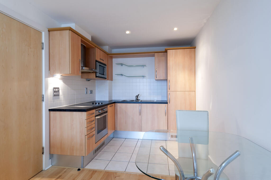 Apartment in London - View 4
