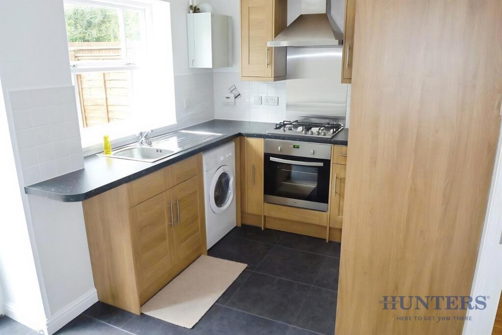 Corbetts Close, Hampton-In-Arden, B92 0BU photo 4