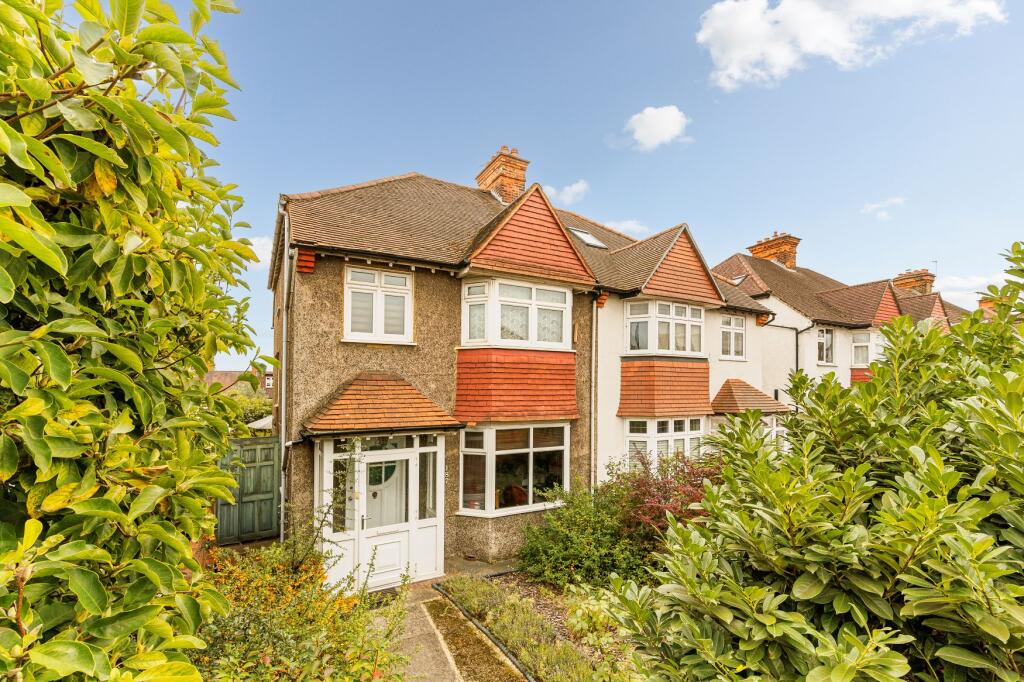 Main image of property: Gunnersbury Lane, Acton