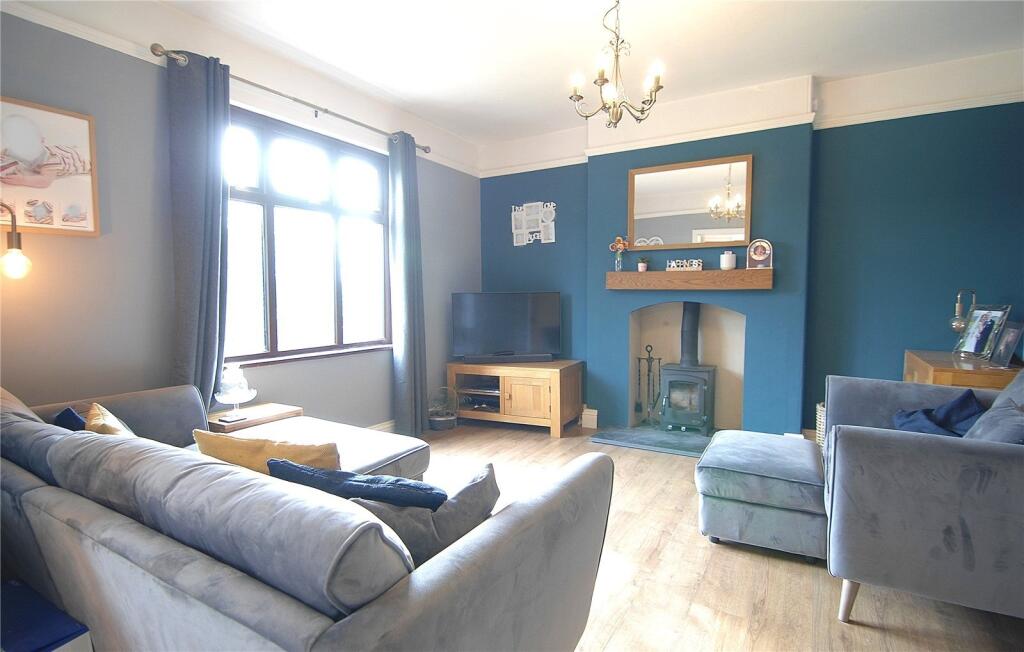London Road, Stroud, Gloucestershire, GL5 photo 4