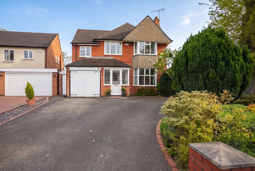 Main image of property: Ashlawn Crescent, Solihull, B91
