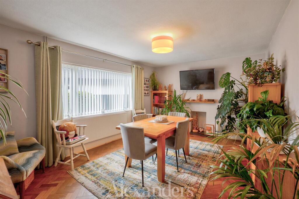 House in Leicester - View 5