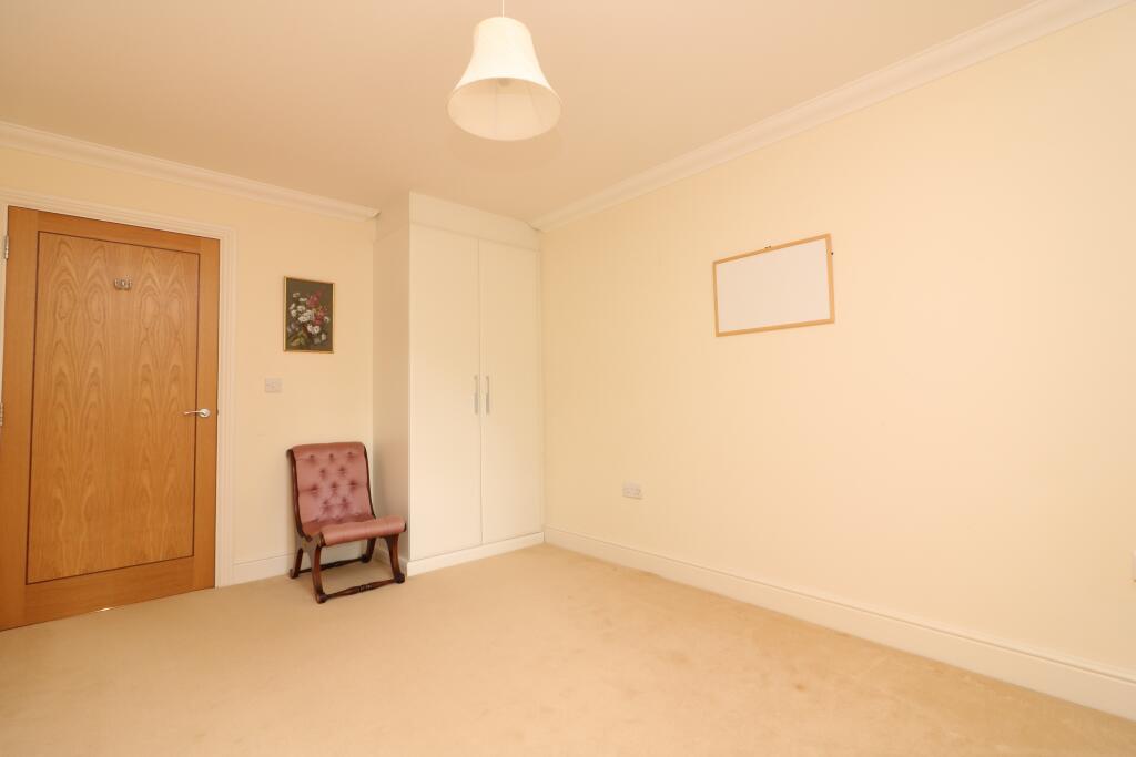 Additional image 18 of Wendover Lodge, Welwyn, Herts, AL6