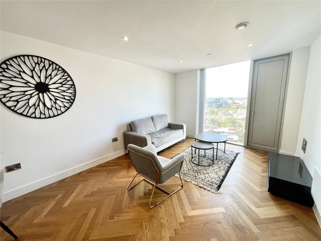 Apartment in Manchester - View 3