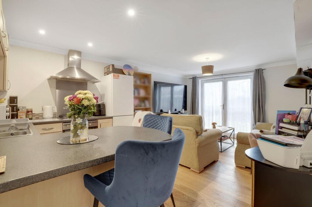 Apartment in Nottingham - View 2