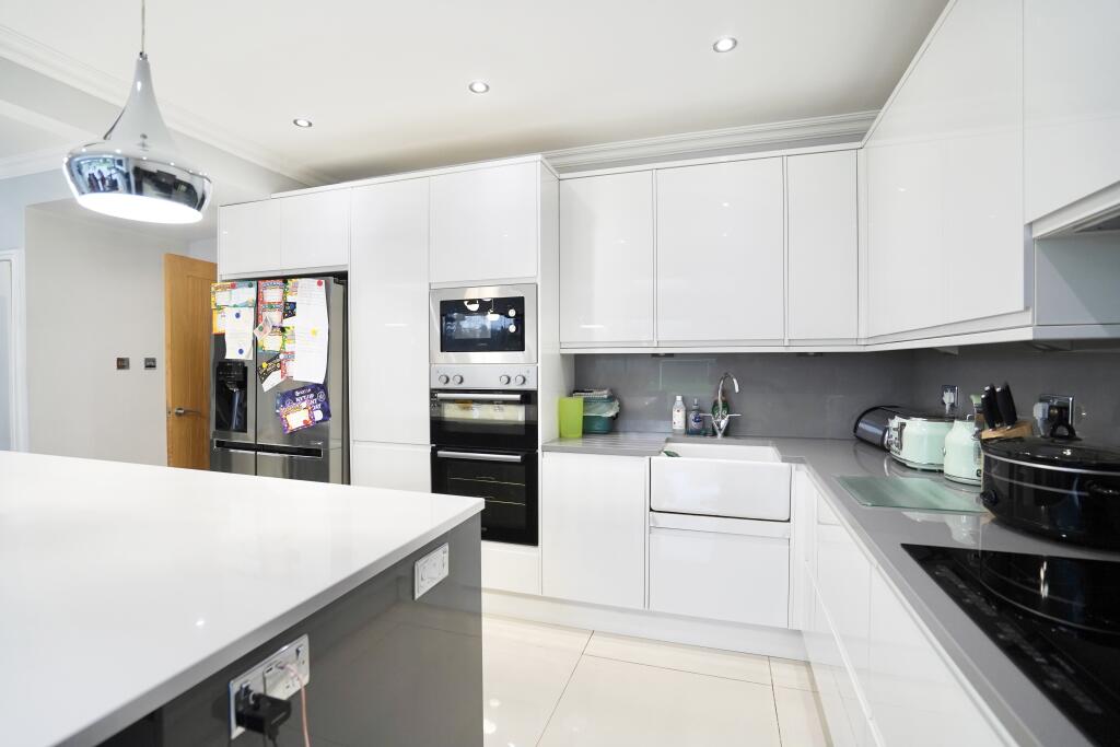 House in St Albans, Milehouse - View 5
