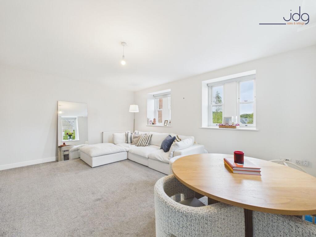 Apartment in Lancaster - View 2