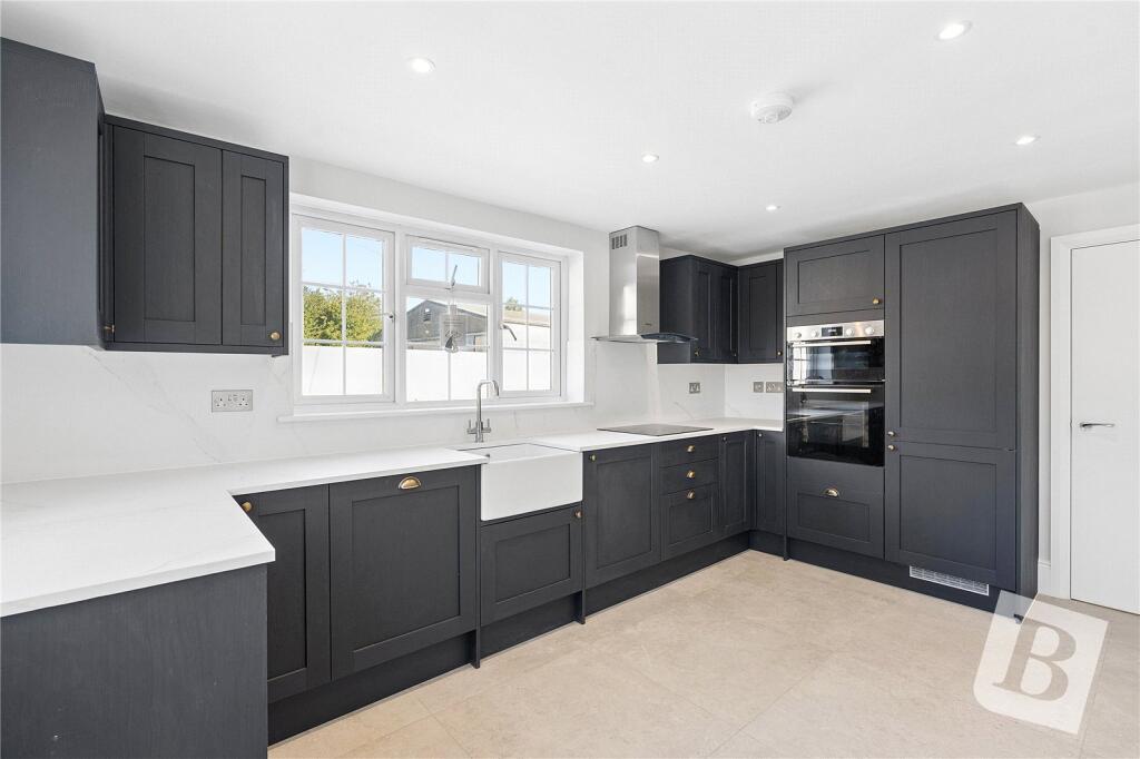 House in London - View 4