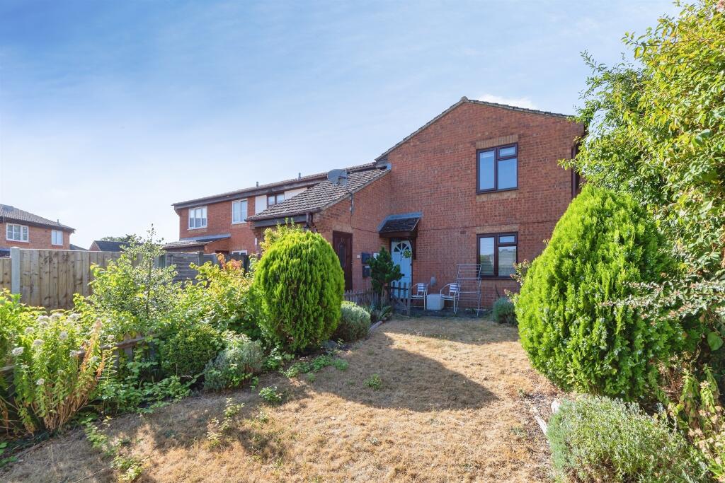Main image of property: Upperstone Close, Stotfold, Hitchin