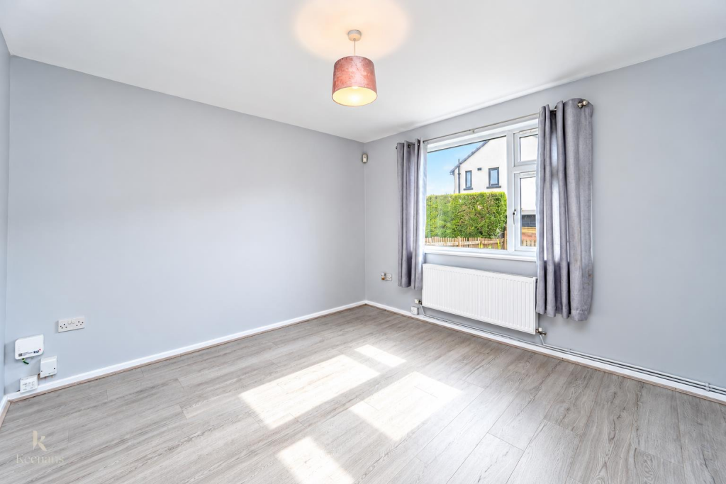 Brunshaw Avenue, Burnley photo 4
