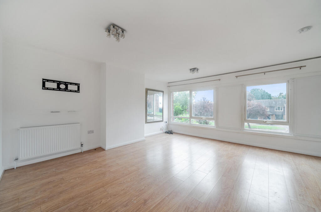 Mead Way, Bromley, BR2 photo 4