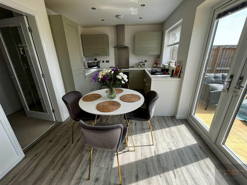 House in Amber Valley, Shipley Lakeside, Shipley - More