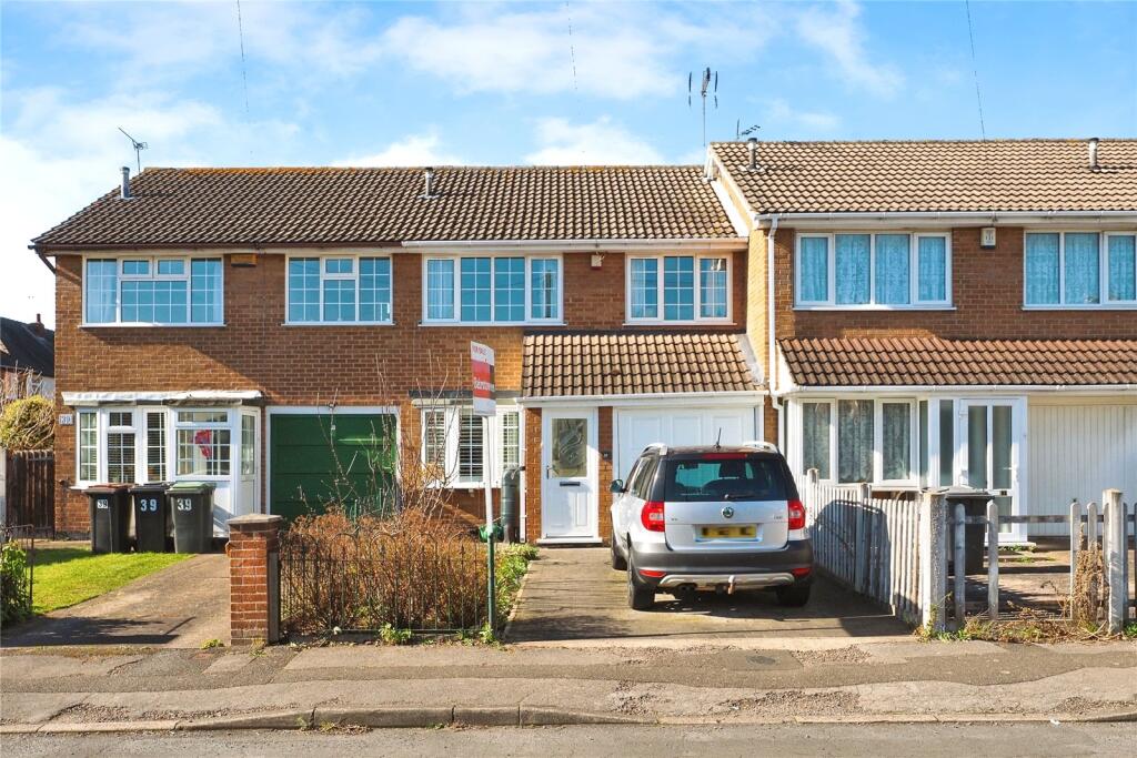 3-bed terraced on Myrtle Grove, Beeston, Nottingham, Nottinghamshire, NG9, £250,000