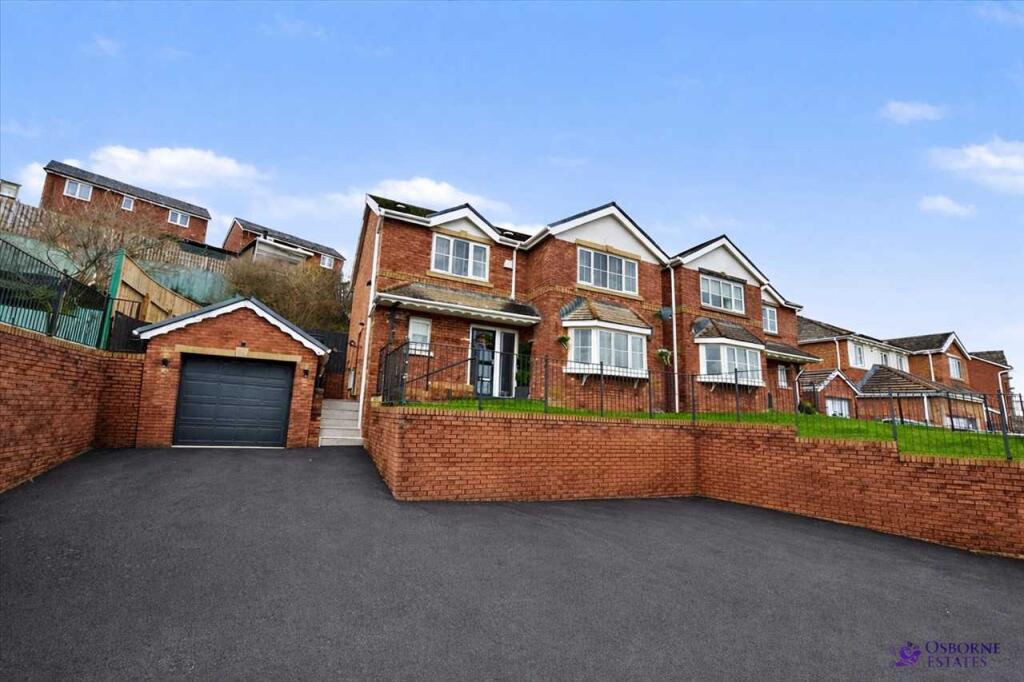 Main image of property: The Meadows, Porth