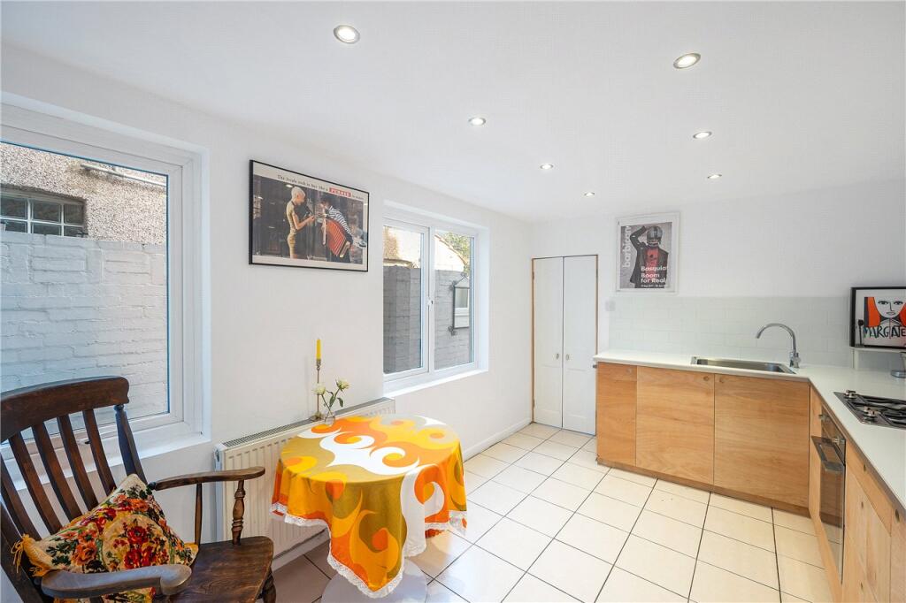 House in London - More