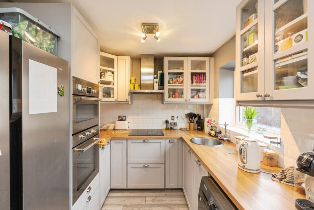 Charnwood Close, Birchwood, Warrington, WA3 photo 2