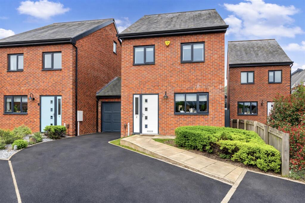 Main image of property: Gladwin Close, Stapleford, Nottingham