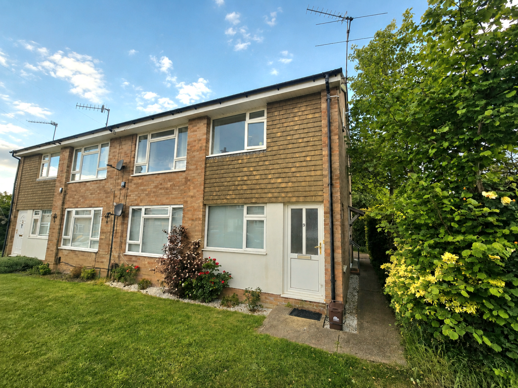 Main image of property: Killarney Close, Sholing
