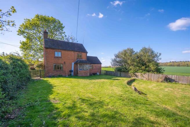 FARM COTTAGE