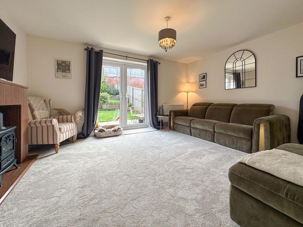 Pikewell Close, Dipton, Stanley photo 2