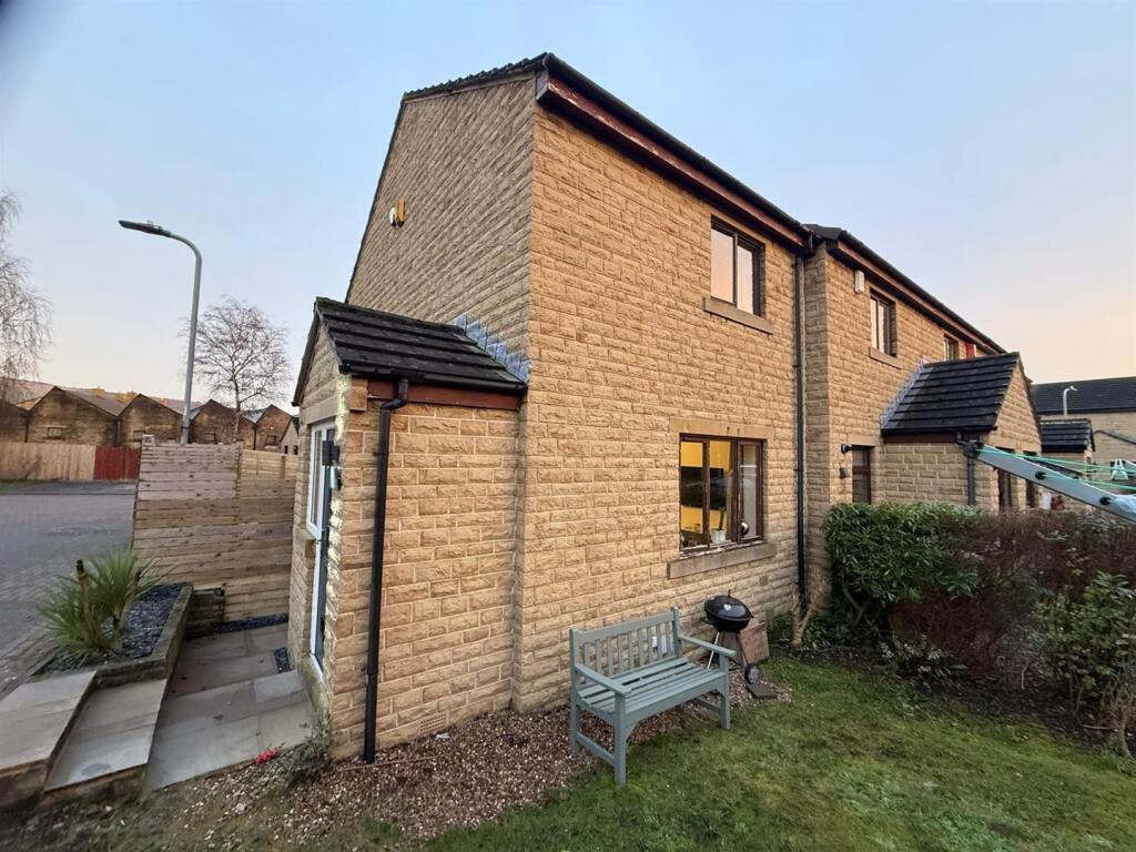 Main image of property: Millfields, Silsden