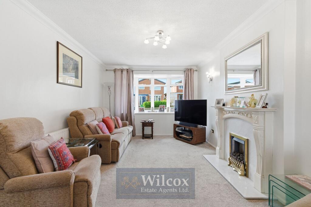 Kilmory Drive, Bolton, BL2 - View 2