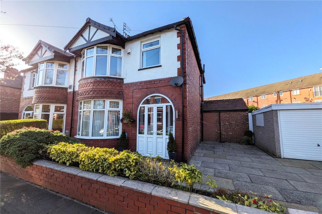 3-bed semi-detached on Laburnum Road, Denton, Tameside, M34, £310,000
