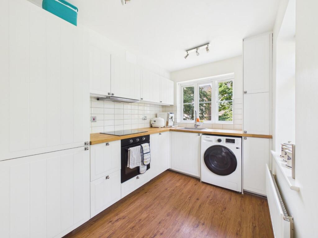 Odile Mews, Bingley - View 6