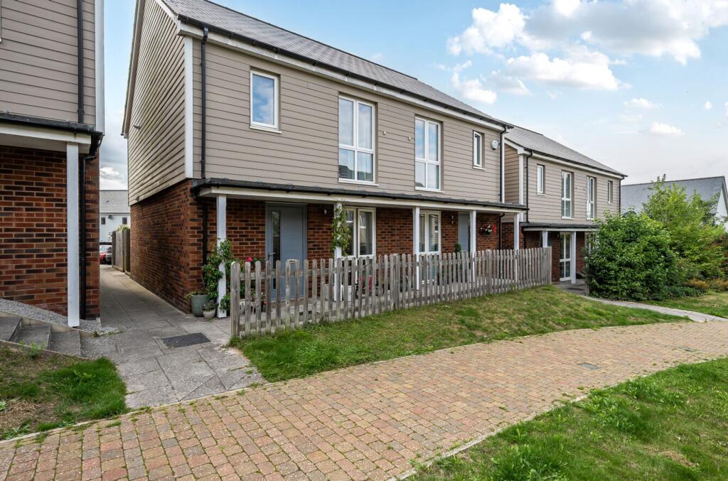 Main image of property: High Tree Lane, Tunbridge Wells, TN2