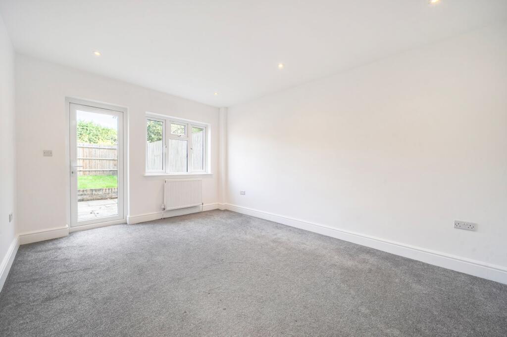 House in London - View 4
