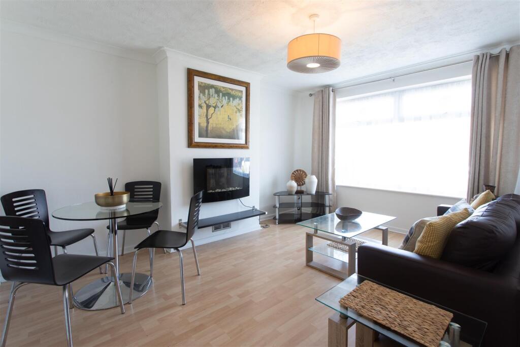 Sedgemoor Road, Coventry * GROUND FLOOR * photo 4
